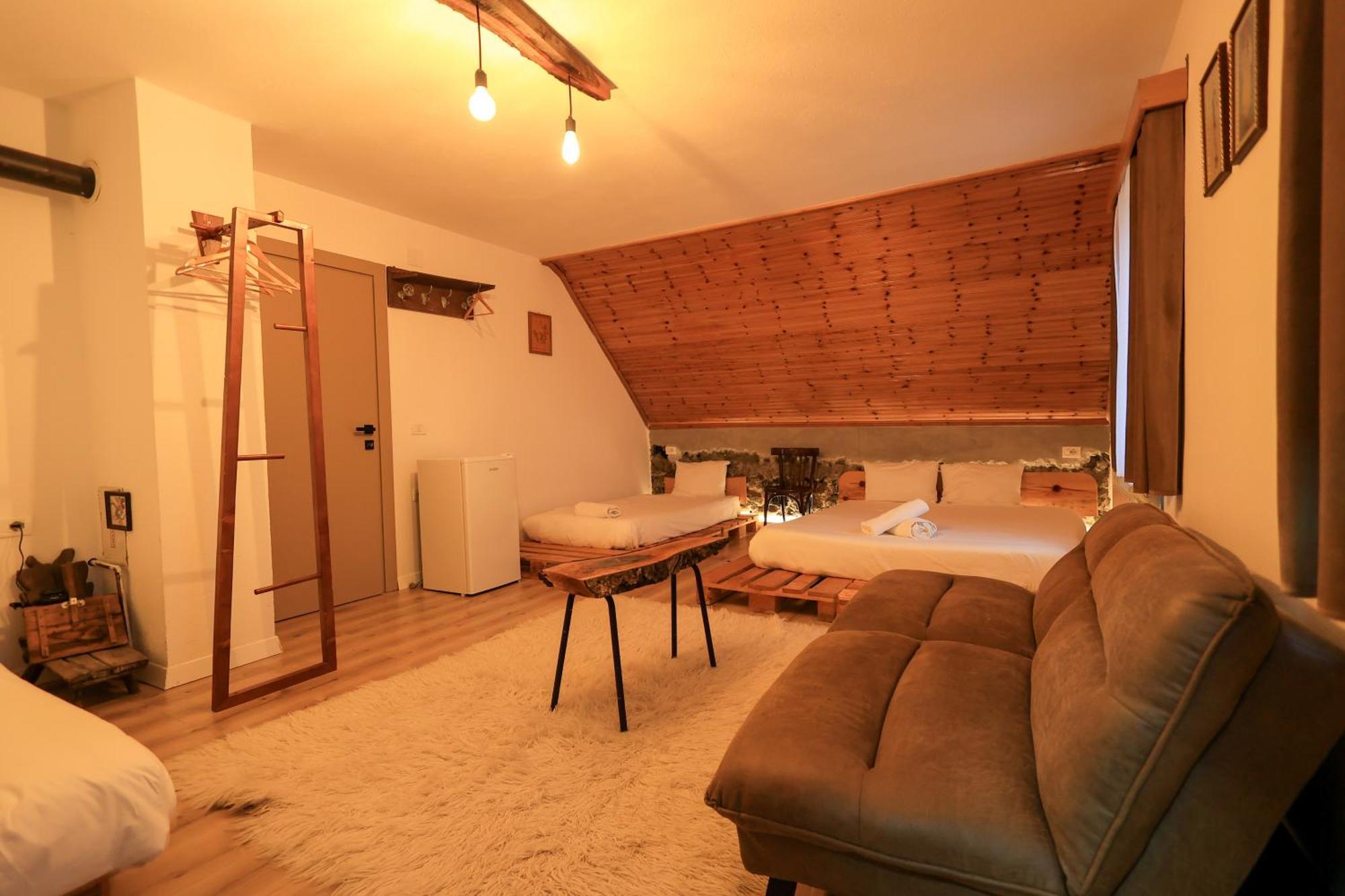 N'Konak Guesthouse Puke 외부 사진